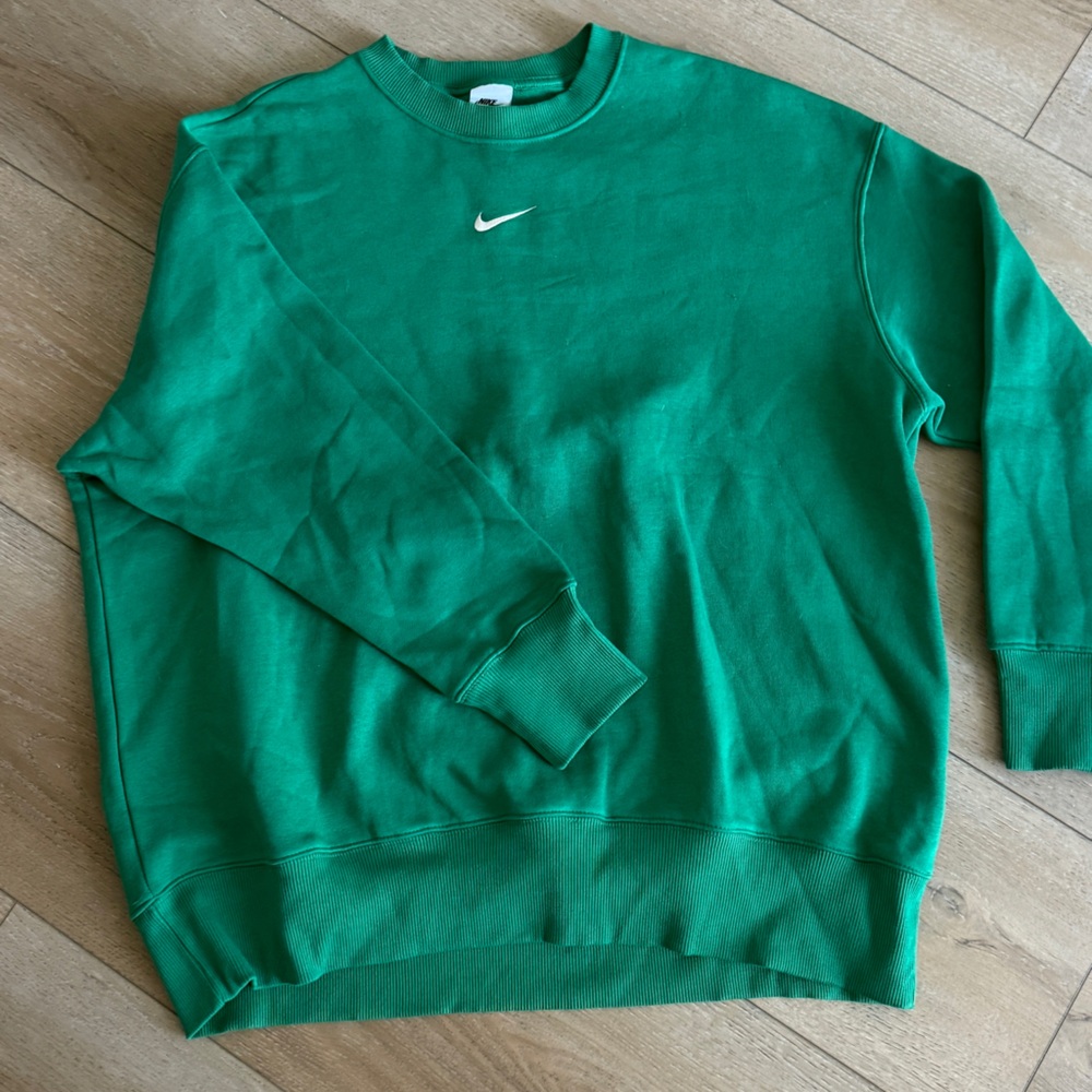Nike Women's Emerald Green Crewneck Sweatshirt